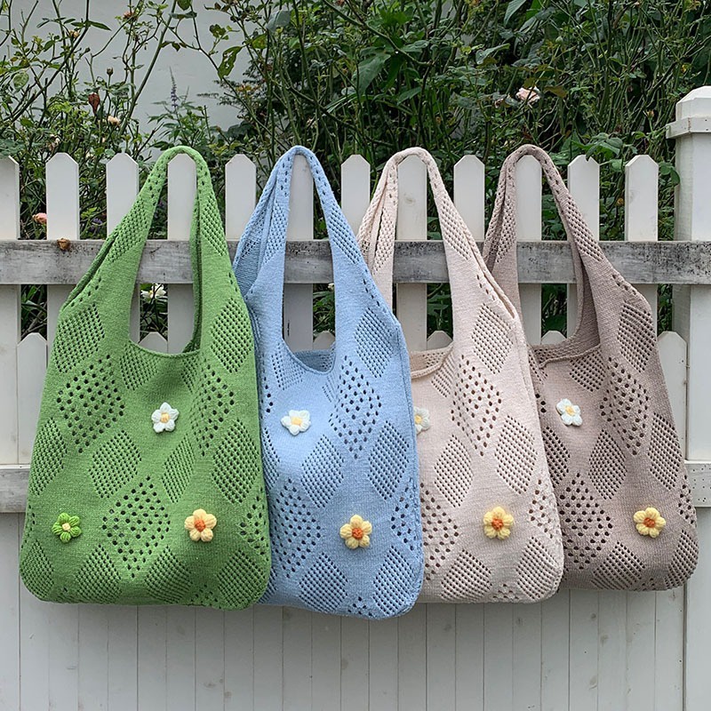 Túi Đeo Chéo Vải Len Họa Tiết Hoa Vintage Cho Nữ