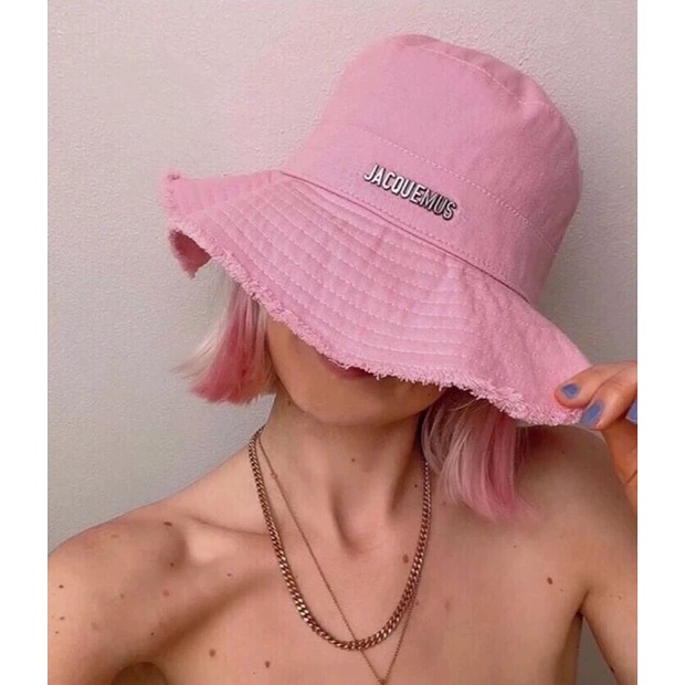 Jacquemus Mũ Bucket Có Nhãn Kim Loại Thời Trang Hàn Quốc