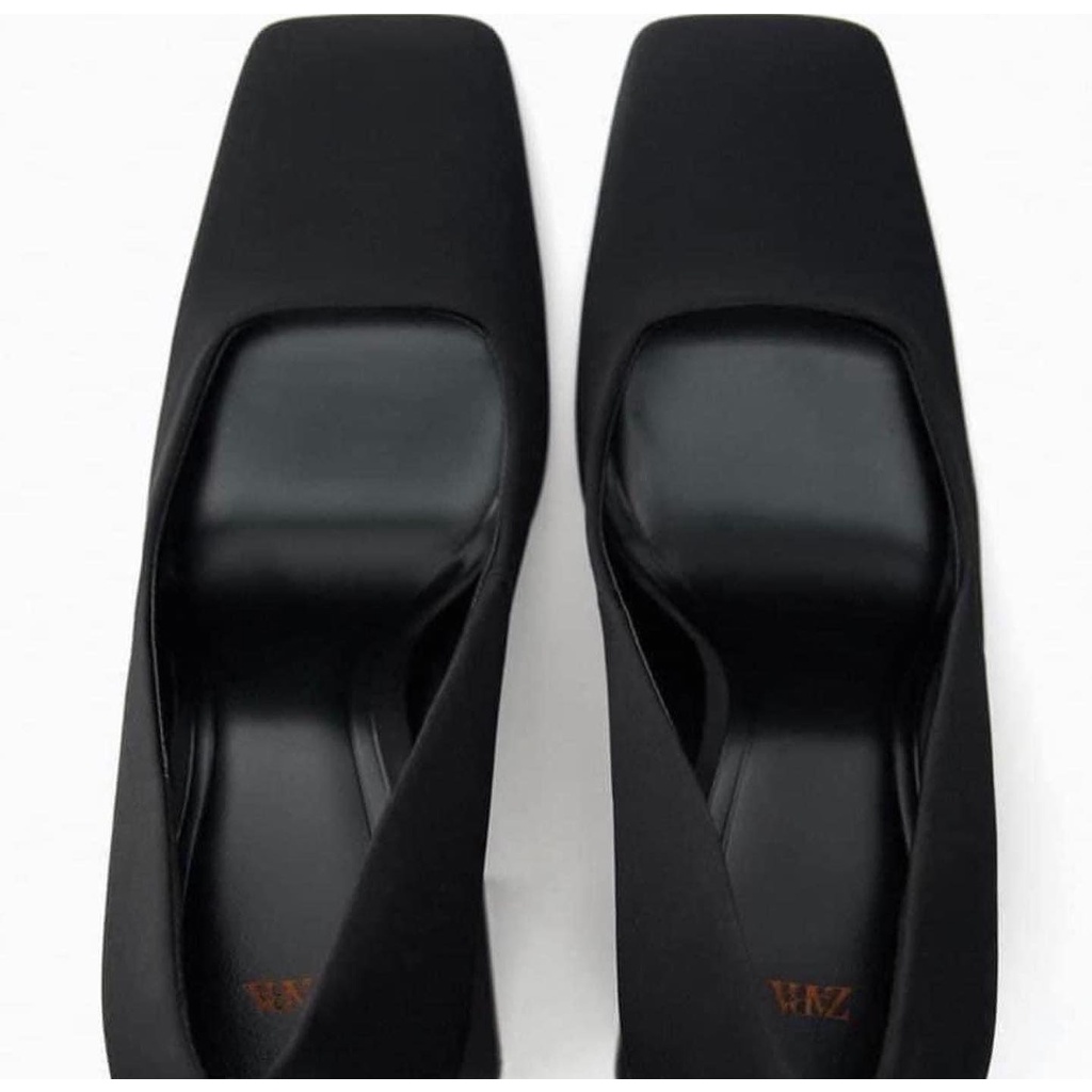 Giày cao gót mũi vuông đen Zara 1210/110 + 6% shopee