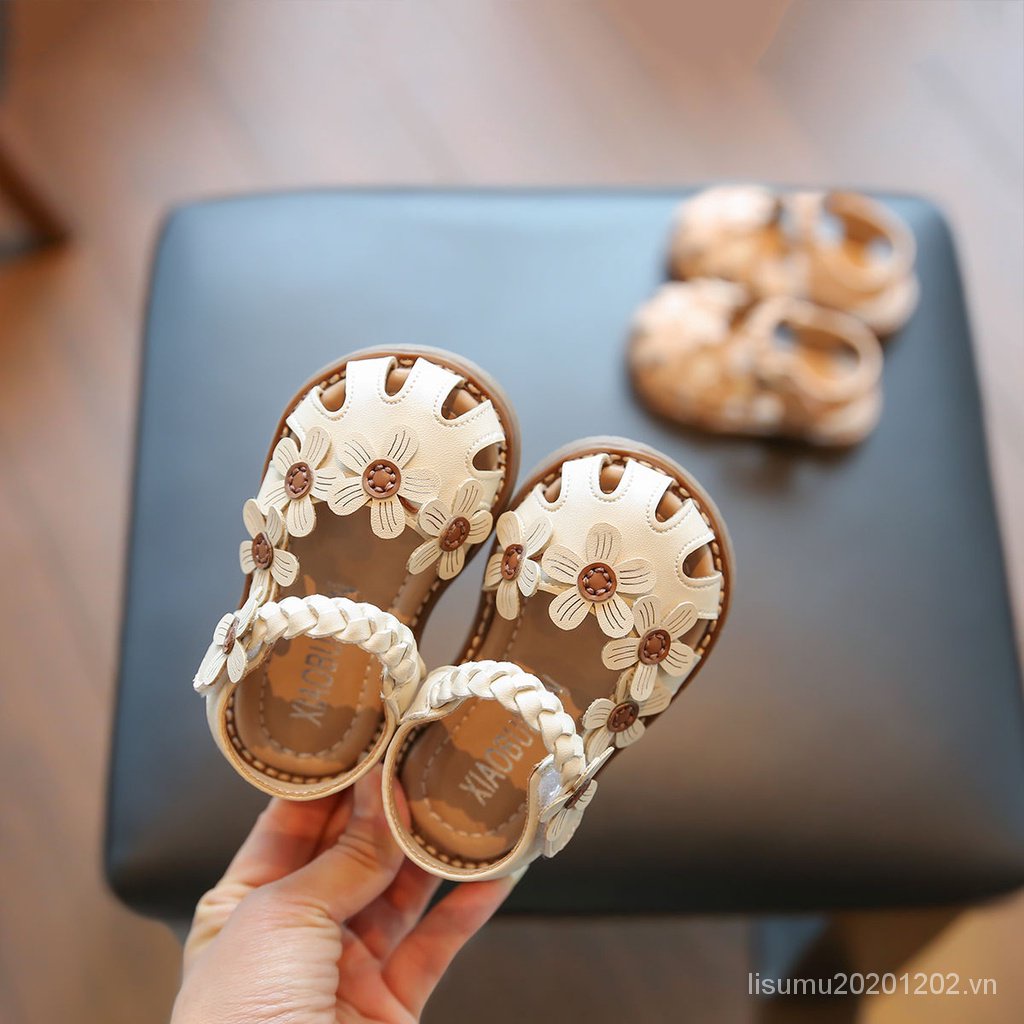 Giày Sandal Đế Mềm Thời Trang Mùa Hè Dành Cho Bé Gái