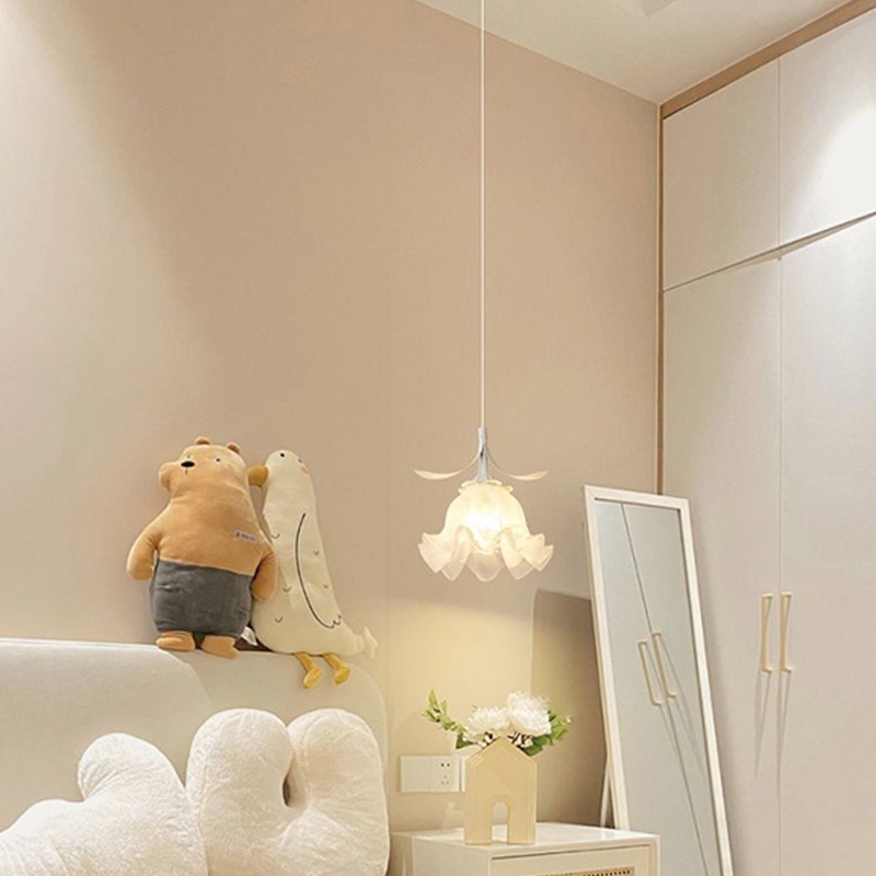 IKEE Bắc Âu Thủy tinh Đèn Thả Trang Trí Phòng Khách Đèn Thả Trần Giản Hiện Đại Đèn Ngủ Phòng Ngủ Led Đèn Treo Trần Đèn Chùm