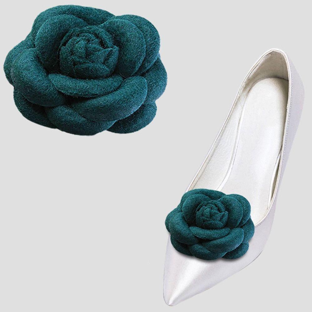 Set 2 Phụ Kiện Kẹp Trang Trí Giày Cao Gót Hình Hoa Trà Dễ Thương