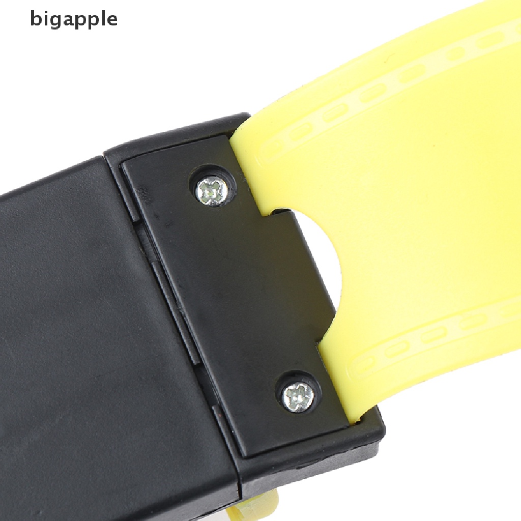 Giá Đỡ Điện Thoại Gắn Vô Lăng Xe Hơi Tiện Dụng