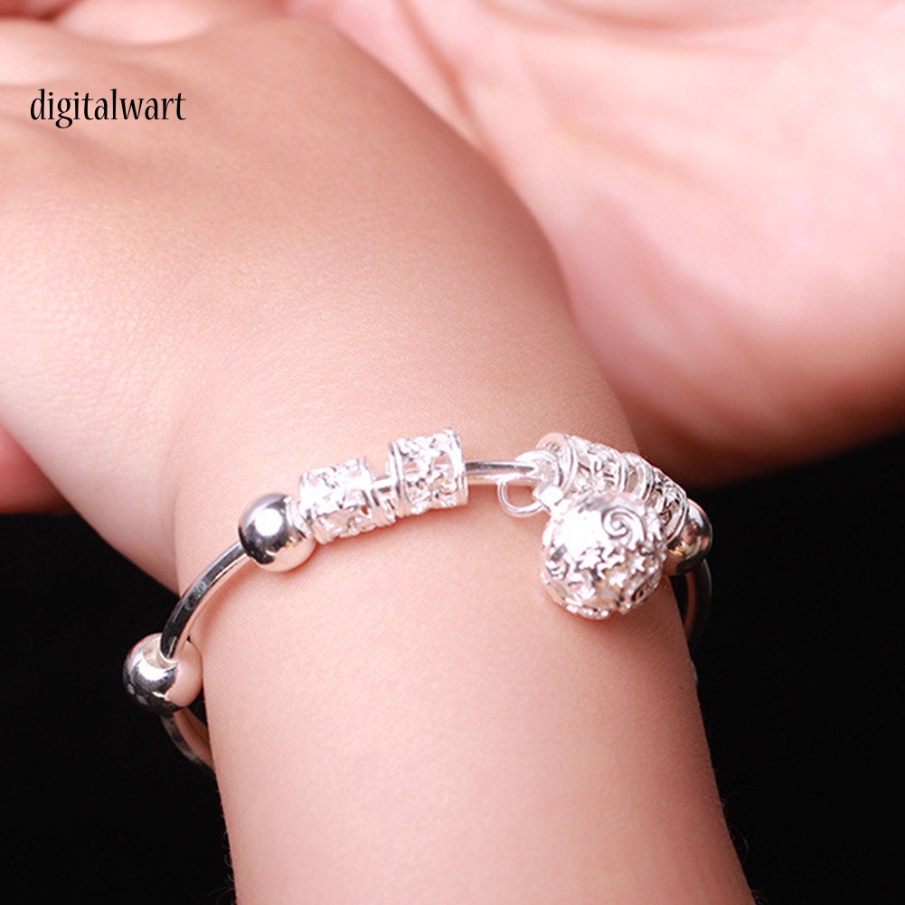 Kỹ Thuật Số| Set 2 Vòng Đeo Tay Gắn Chuông Xinh Xắn Dành Cho Các Bé