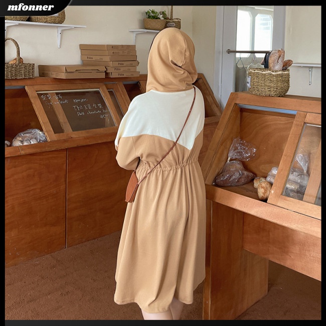 Đầm Thể Thao Tay Dài Có Mũ Trùm Phối Dây Rút Màu Sắc Tương Phản Cá Tính Cho Nữ