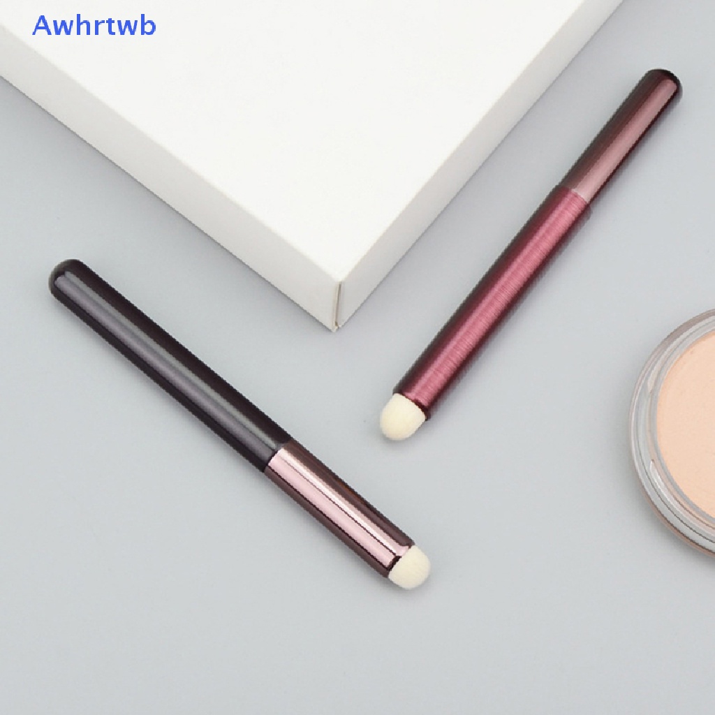 1 Cọ Trang Điểm Môi Đầu Tròn Mini Chống Nhòe Mới