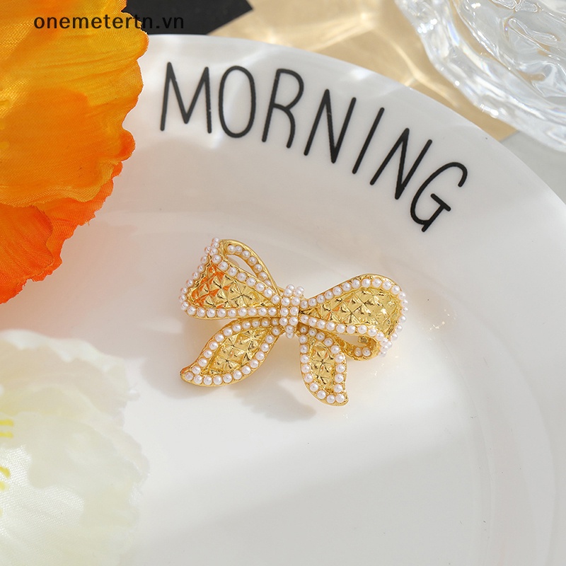 Ghim Cài Áo Hình Chiếc Lá Đính Ngọc Trai Nhân Tạo Thời Trang Dành Cho Nữ