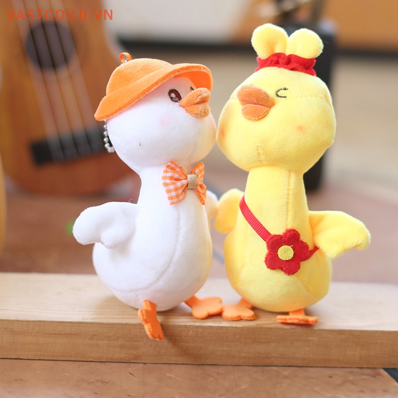 1 Vịt Nhồi Bông 15cm Đội Mũ Dễ Thương