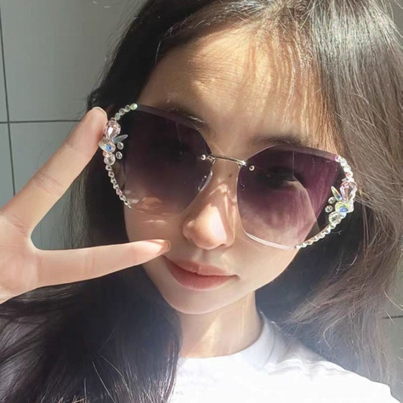(YUZHU) Kính Mát Không Gọng Kim Loại Màu Gradient Oversized Thời Trang Hàn Quốc Cho Nữ