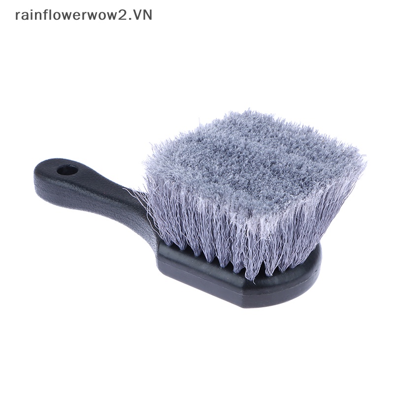 1 Bàn Chải Vệ Sinh Viền Bánh Xe Hơi Tiện Dụng