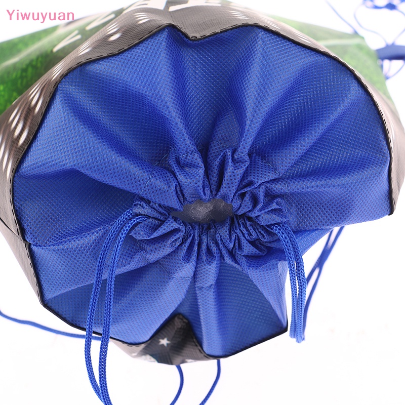 1 Ba Lô Rút Dây Hình Quả Bóng Đá Cho Bé Trai Mới