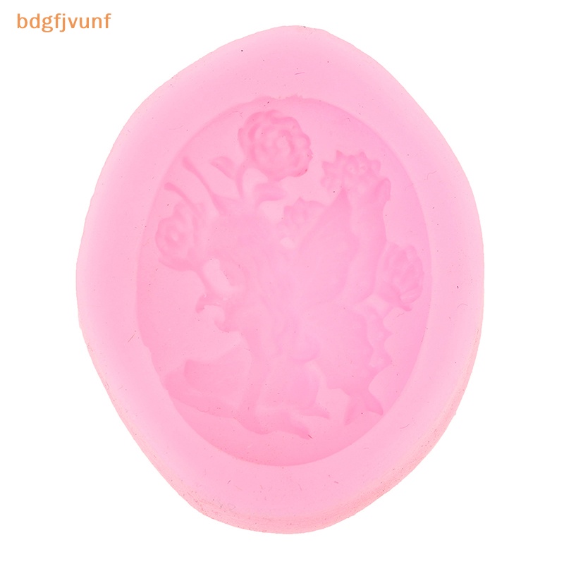 Khuôn Silicon Làm Bánh Kẹo / Xà Phòng Hình Nàng Tiên Xinh Xắn
