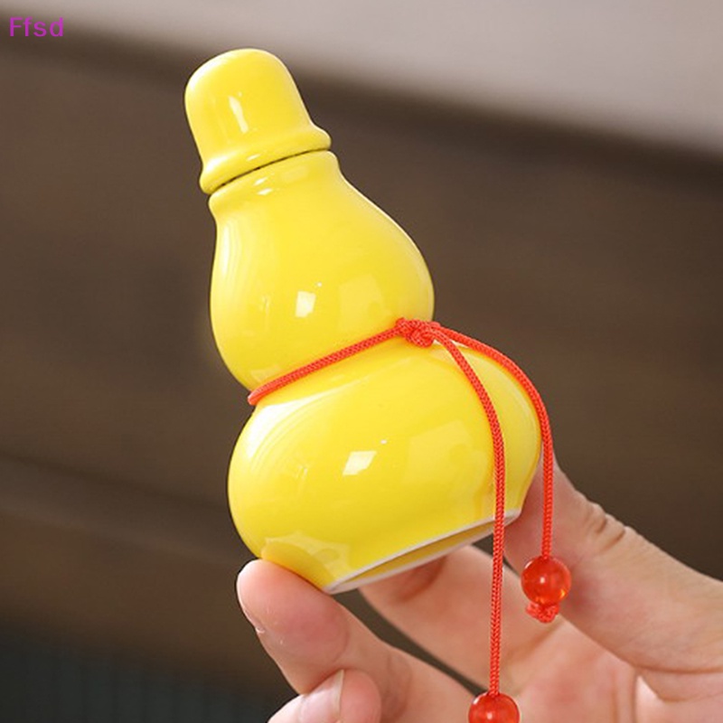 1 Hũ Đựng Thuốc Bằng Sứ Hình Quả Bầu Di Động Tiện Dụng