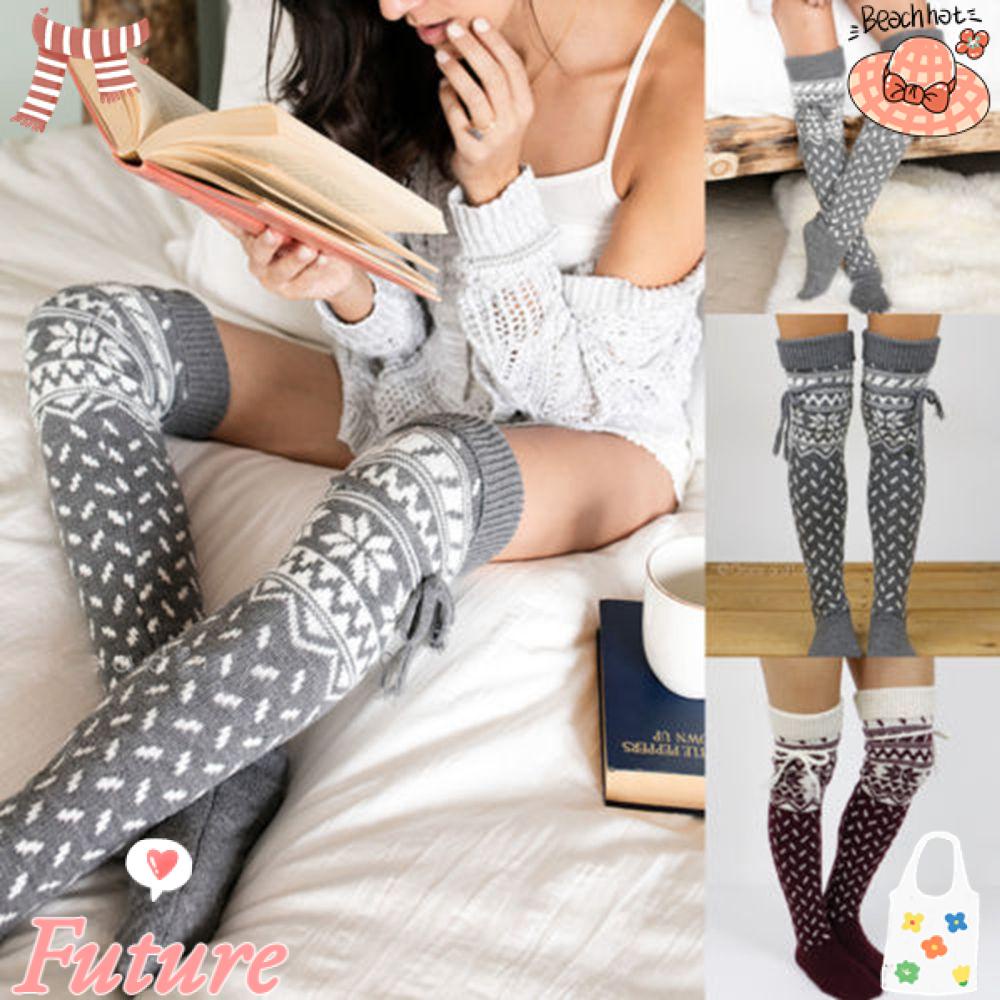 Tất Len Dài Họa Tiết Giáng Sinh Thời Trang