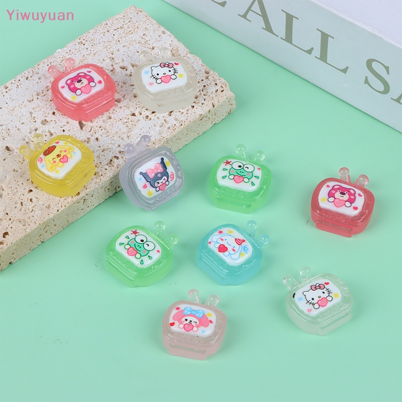 Bộ 5 Tượng Gấu / Dâu Tây Mini Bằng Nhựa Resin Phát Quang Trang Trí Mới