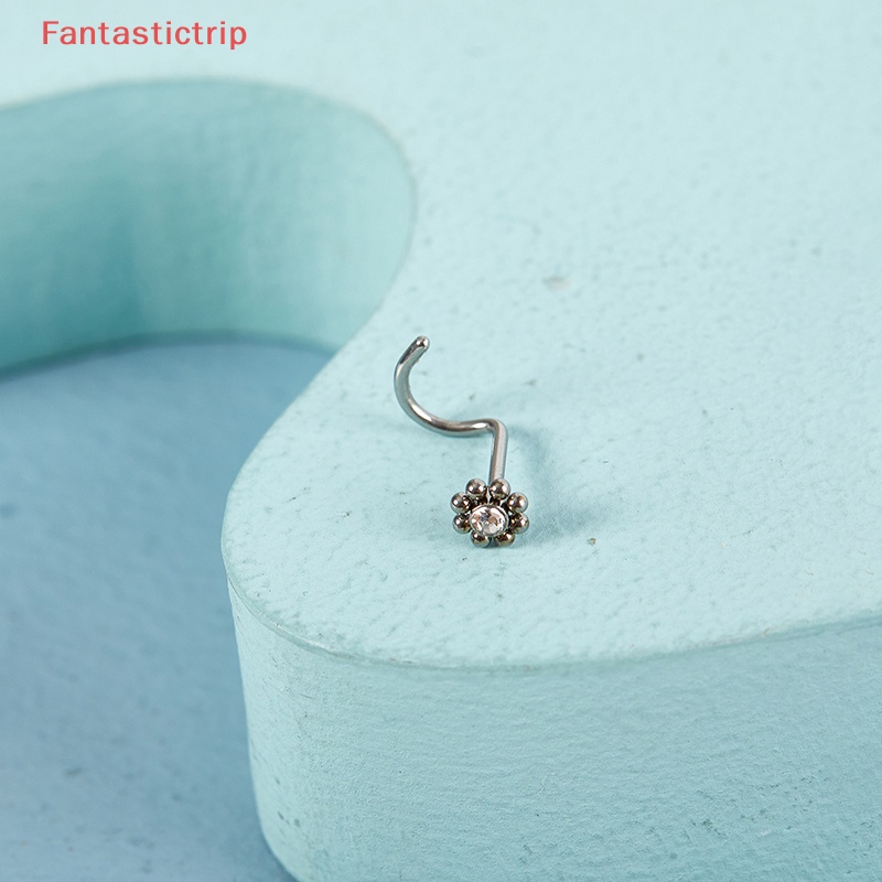 Khuyên Mũi Inox Trong Suốt Hình Bông Hoa Dễ Thương Cho Nữ