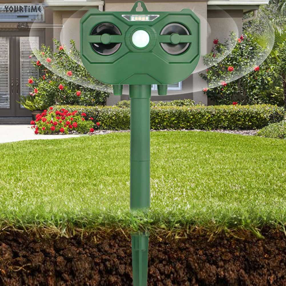 Thiết Bị Đuổi Chuột Bằng Sóng Siêu Âm Chạy Bằng Năng Lượng Mặt Trời