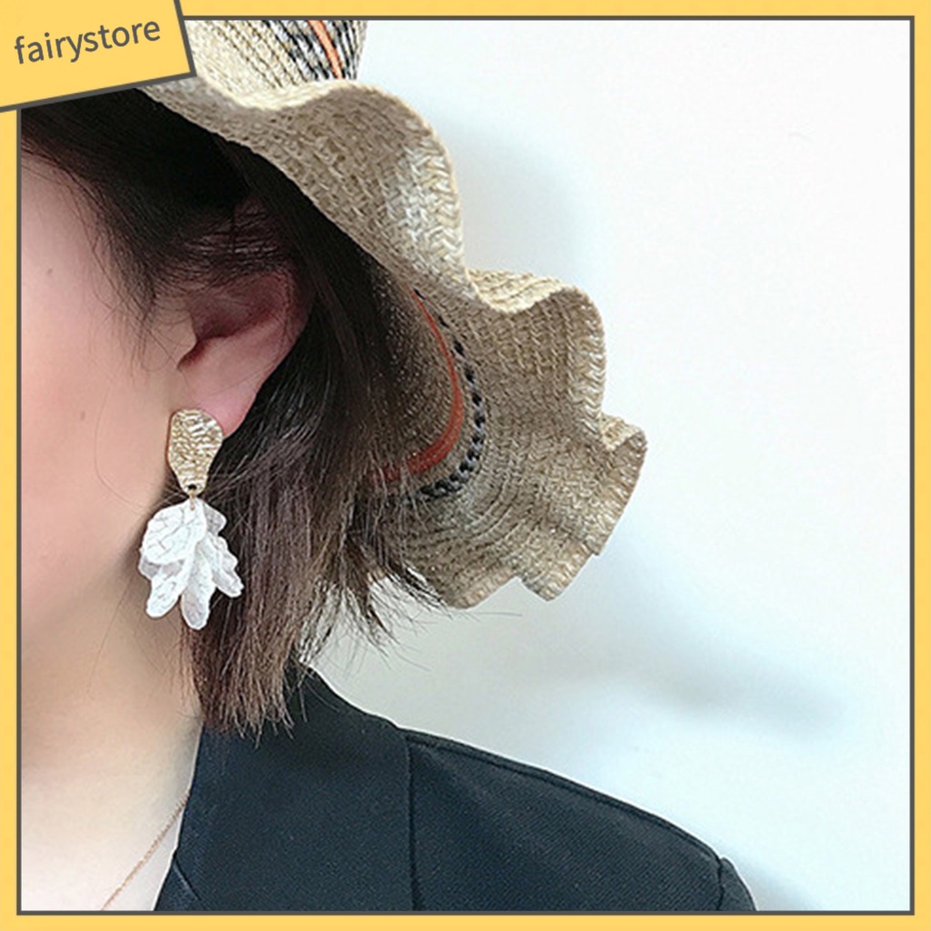 1 Đôi Bông Tai Hình Cánh Hoa Vỏ Sò Màu Trắng Phong Cách Hàn Quốc