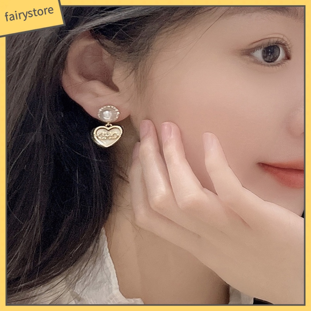 1 Đôi Bông Tai Hình Trái Tim Đính Đá Ngọc Trai Giả Sang Trọng