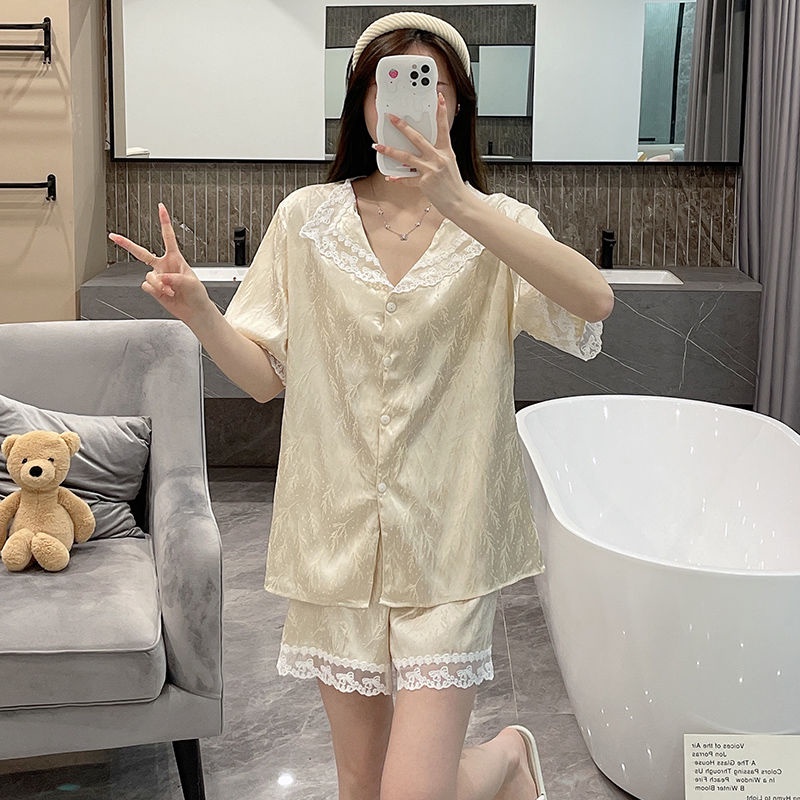 Bộ Đồ Ngủ Tay Ngắn Cổ Chữ v Bằng Lụa Mỏng Phối Ren Phong Cách Phương Tây Thời Trang Mùa Hè Cho Nữ