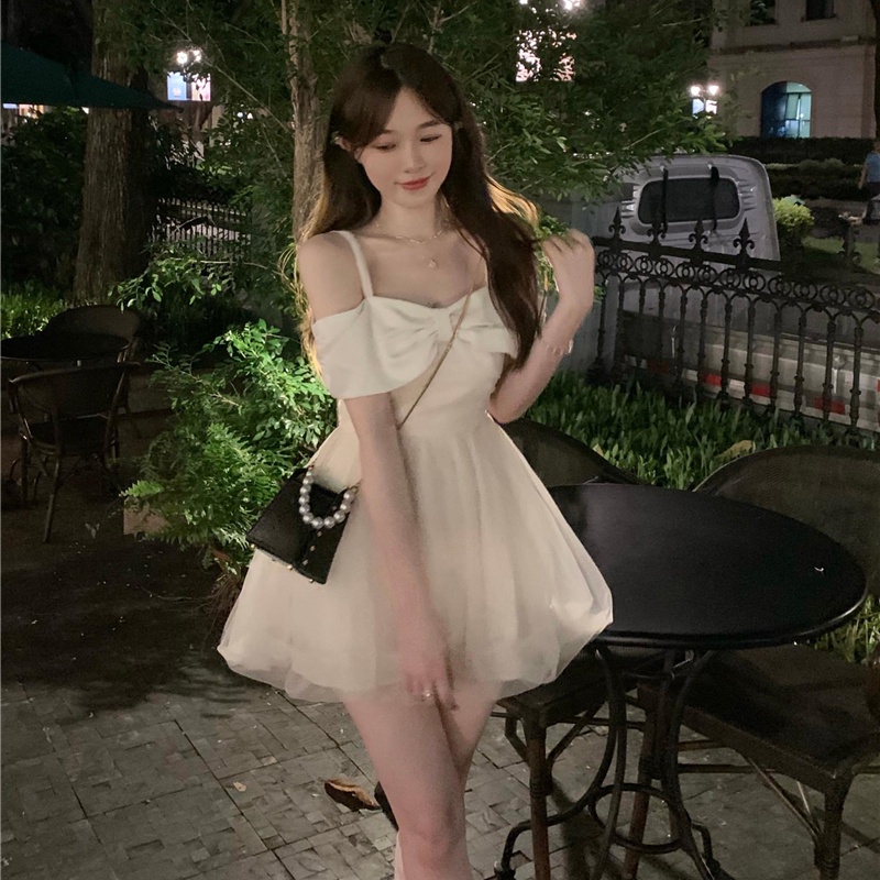 Đầm Công Chúa Hai Dây Phối Lưới Đính Nơ Phong Cách Ngọt Ngào Thời Trang Mùa Hè Mới