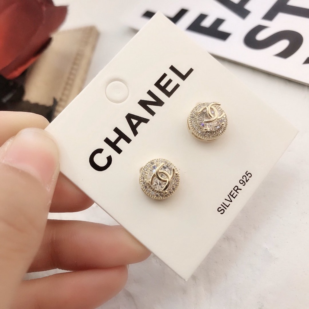 Bông Tai Bằng Thép Titan Chống Thấm Nước Không Gỉ In Logo Thời Trang Cho Nữ