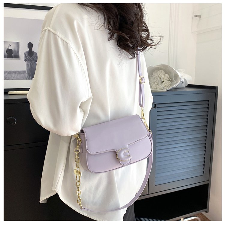 Túi Đeo Chéo Màu Sắc Kẹo Ngọt Phối Dây Xích Thời Trang Cho Nữ