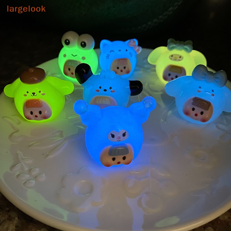 1 Búp Bê Kuromi Mini Phát Quang Dễ Thương Dùng Trang Trí Xe Hơi