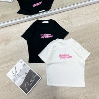 Áo thun croptop in chữ THISIS ( hình thật) tay ngắn cổ tròn nữ uk capnhatxuhuong