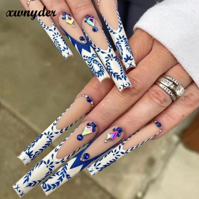 Bộ 24 Móng Tay Giả Hình Cánh Hoa 3D Có Thể Dán Siêu Dài Phong Cách Pháp