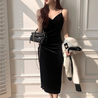 Đầm nhung đen hai dây xẻ tà cao cấp thời trang cho nữ