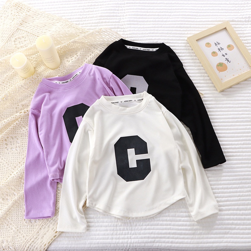 Áo thun dài tay bé gái mùa thu 80-150cm Phong cách mới cho trẻ em Phiên bản Hàn Quốc Đế hình chữ C cho bé thường ngày phù hợp