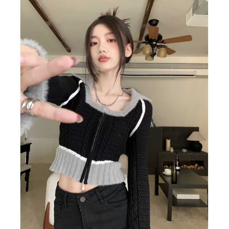 Áo len ngắn cardigan nữ mùa đông phong cách mới ins niche design sense phong cách hàn quốc dây kéo slim-fit black knit top