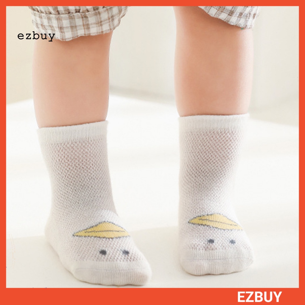 Set 3 Đôi Vớ Ngắn Chống Trượt Chống Mài Mòn Thiết Kế Hoạt Hình Đơn Giản Thời Trang Mùa Hè Cho Bé Sơ Sinh