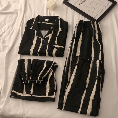 Bộ Đồ Ngủ Ba Mảnh Tay Ngắn Dễ Thương Thời Trang Mùa Hè Cho Bạn Gái