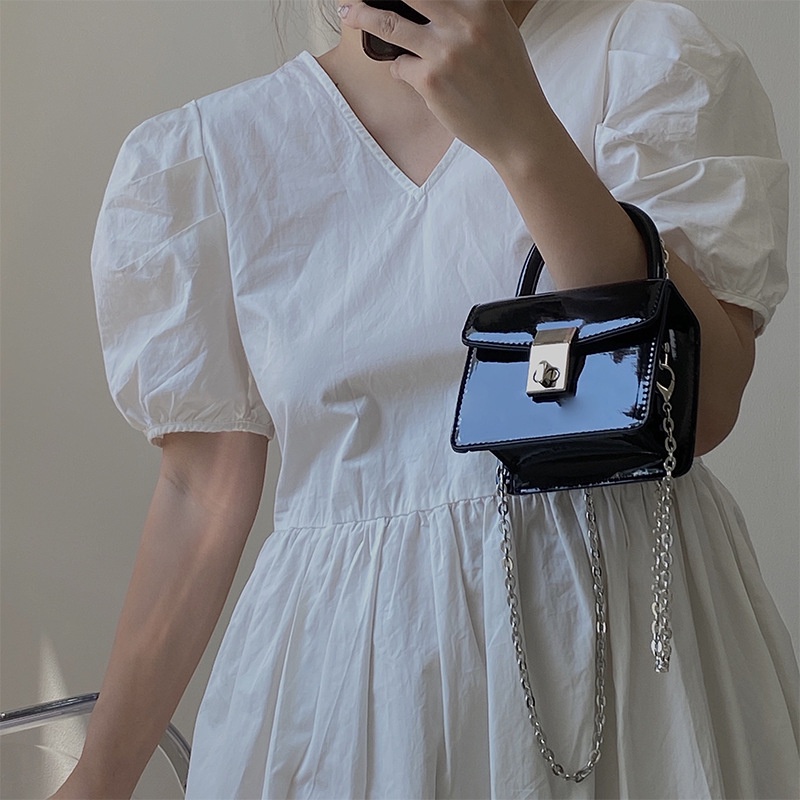 Túi Đeo Chéo Da Bóng Hình Vuông Cỡ Nhỏ Phối Dây Đeo Sợi Xích Thời Trang Nhật Hàn Cao Cấp Cho Nữ