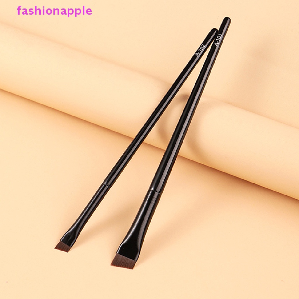 Cọ Trang Điểm Chuyên Nghiệp Với Đầu Cọ Nhỏ Tiện Dụng