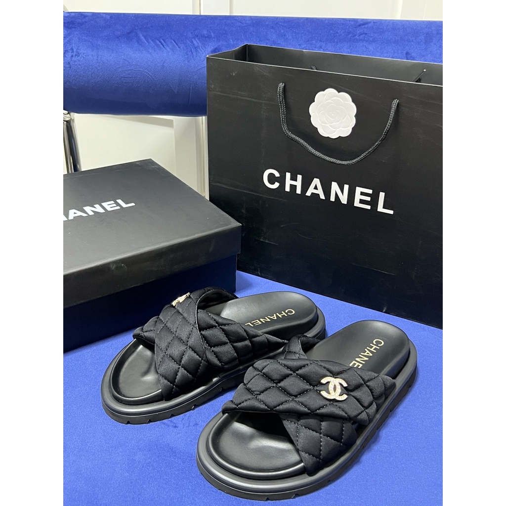 Xăng đan Da Thật Khóa Cài Chống Trượt Chống Mài Mòn Sáu Màu Tùy Chọn Có Kích Thước Lớn Cho Cặp Đôi