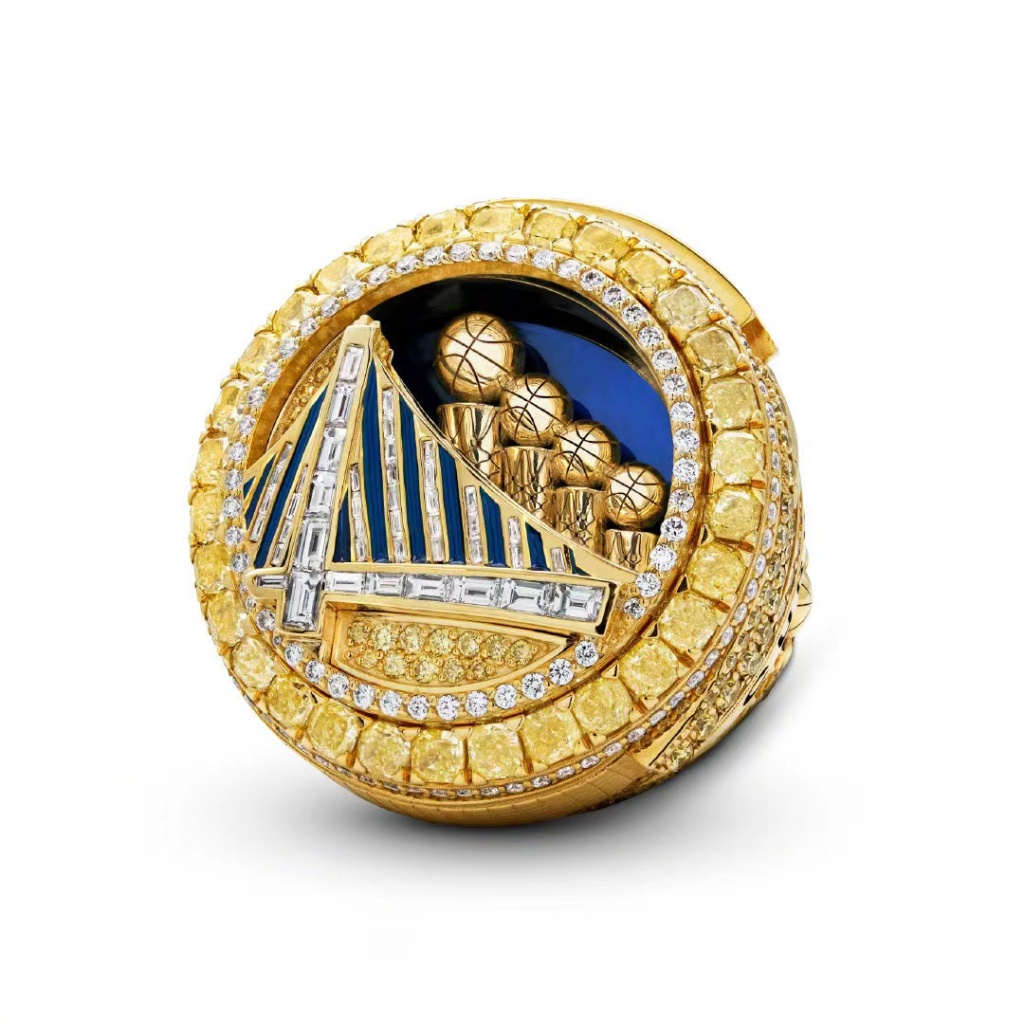 Nhẫn vô địch Nba 2022 của người hâm mộ Thompson