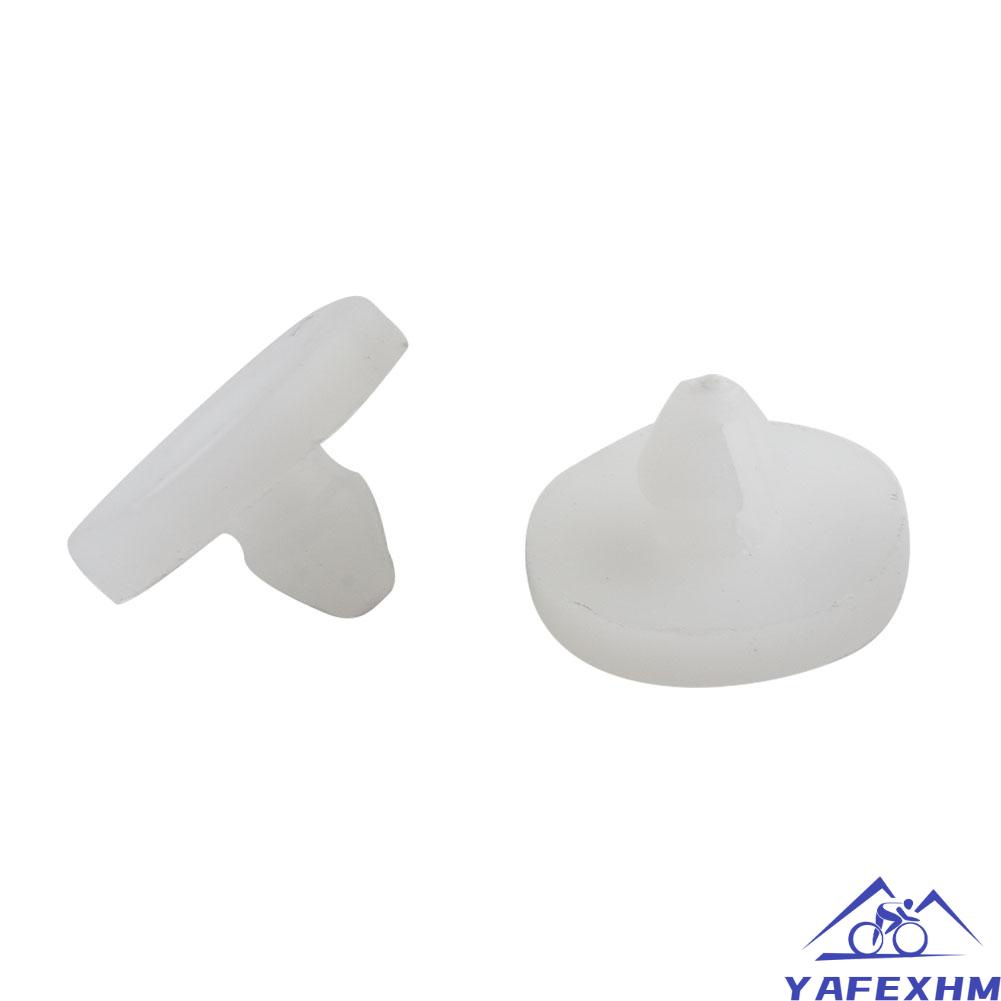Set 2 Miếng Đệm Cao Su Ánh Sáng Phanh Xe Hơi