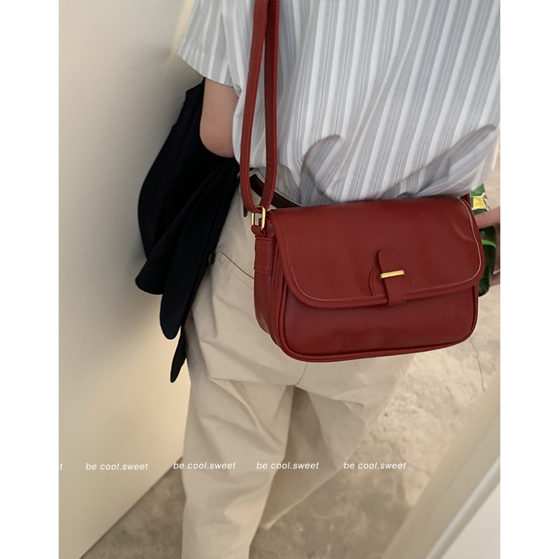 Túi Đeo Chéo Một Bên Vai Thời Trang Dành Cho Nữ