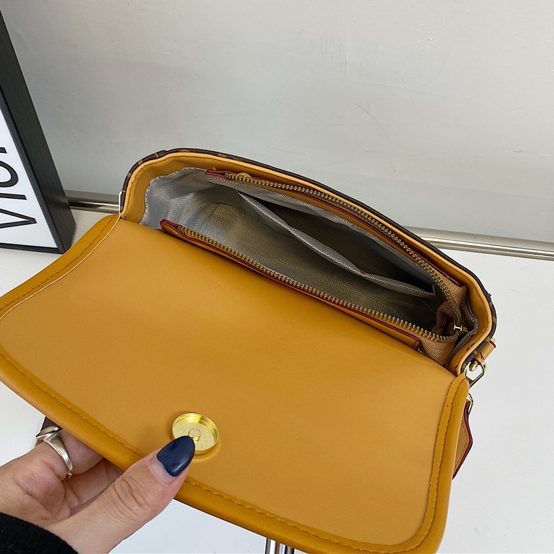 Ielgy Túi Đeo Chéo Vuông Nhỏ Nhắn Có Thể Điều Chỉnh Độ Cao Có Dây Đeo Bản Rộng Thời Trang retro Cho Nữ