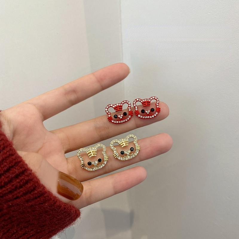 Bông Tai Hình Chú Hổ Nhỏ Màu Đỏ Phong Cách Trung Quốc Cho Nữ