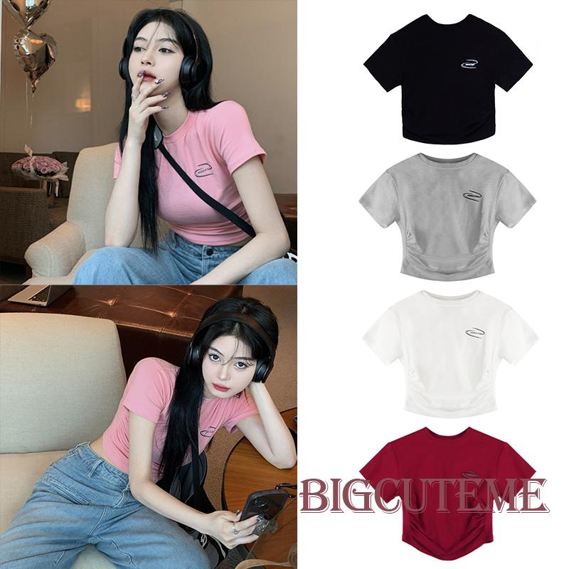 [] Áo Croptop Ôm Dáng Tay Ngắn Cổ Tròn In Chữ Cho Nữ