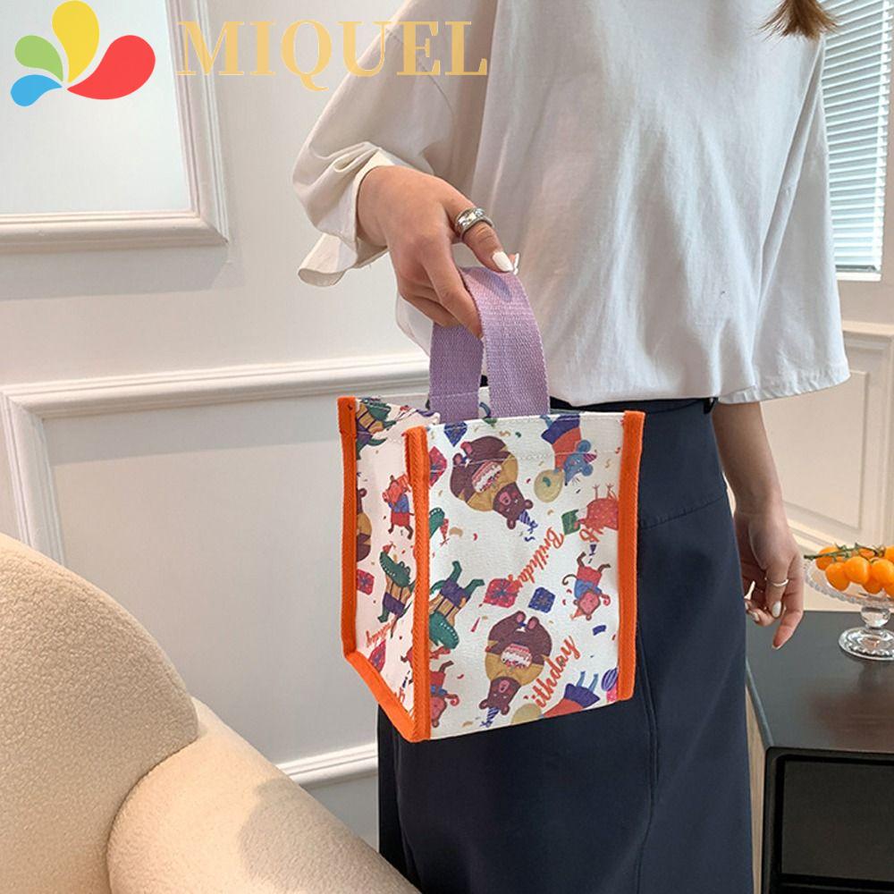 Túi Đựng Đồ Trang Điểm / Son Môi / Mỹ Phẩm Cầm Tay Bằng Nylon Họa Tiết Động Vật Hoạt Hình Dễ Thương Dành Cho Bạn Nữ