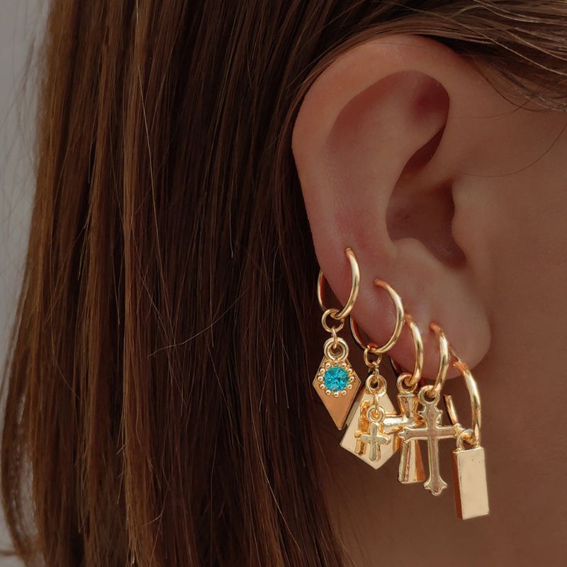 1 Đôi Bông Tai Đính Đá Thiết Kế Sáng Tạo Phong Cách Vintage