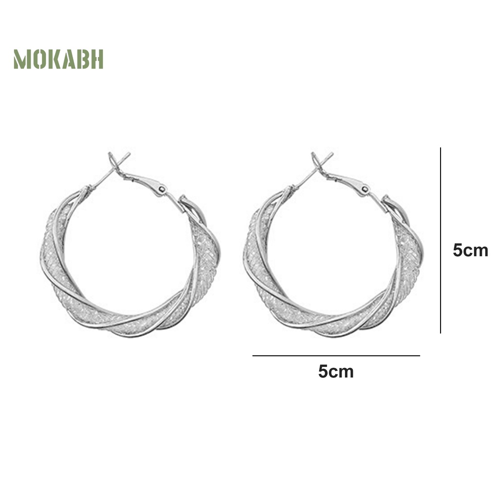 1 Đôi Bông Tai Tròn Xoắn Bằng Kim Loại Thời Trang Dành Cho Nữ