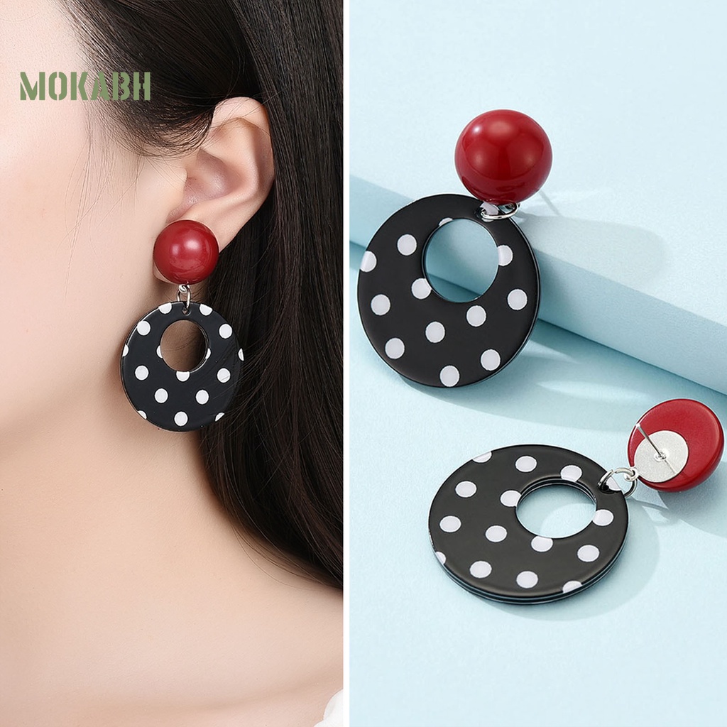 1 Đôi Bông Tai Hình Tròn Mặt Mịn Chống Mài Mòn Chống Phai Màu Thời Trang Cho Nữ