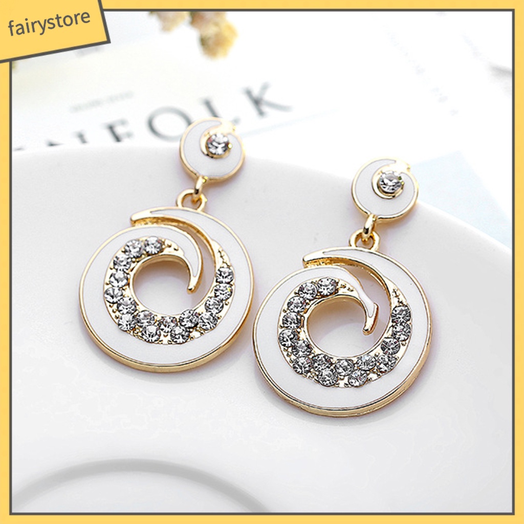 1 Đôi Bông Tai Tròn Đính Đá Màu Sắc Tương Phản Bằng Thép Không Gỉ Dành Cho Nữ