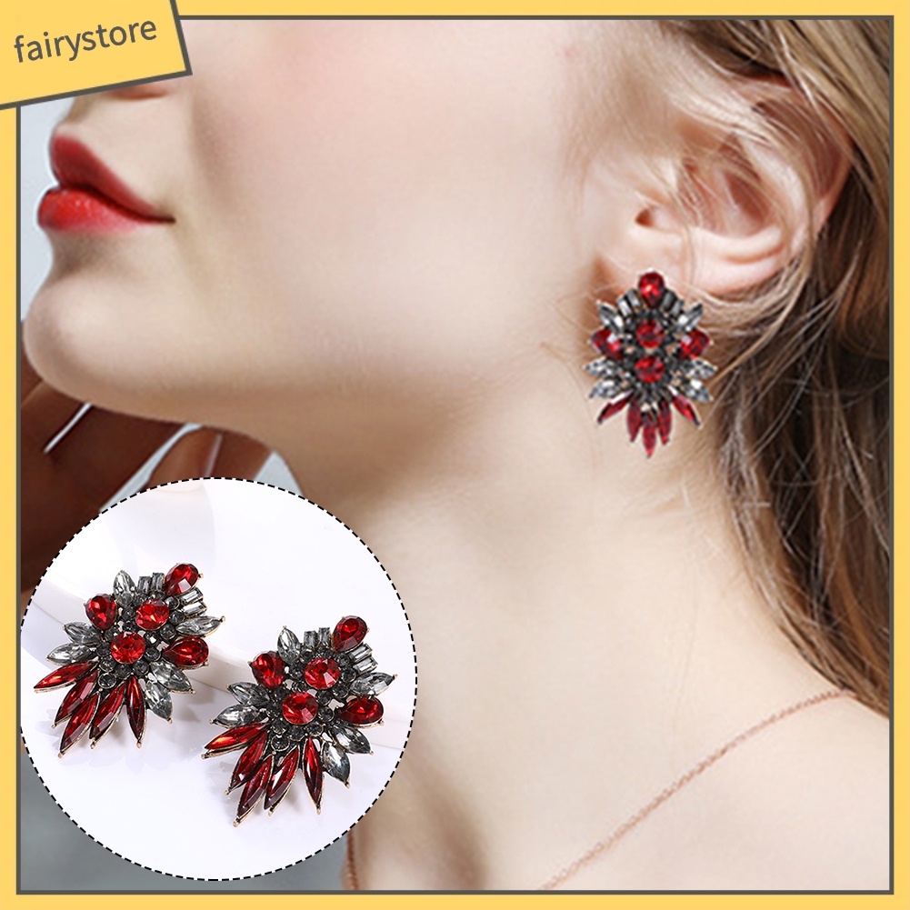 Bông Tai Đính Đá Pha Lê Giả Thời Trang Dành Cho Nữ